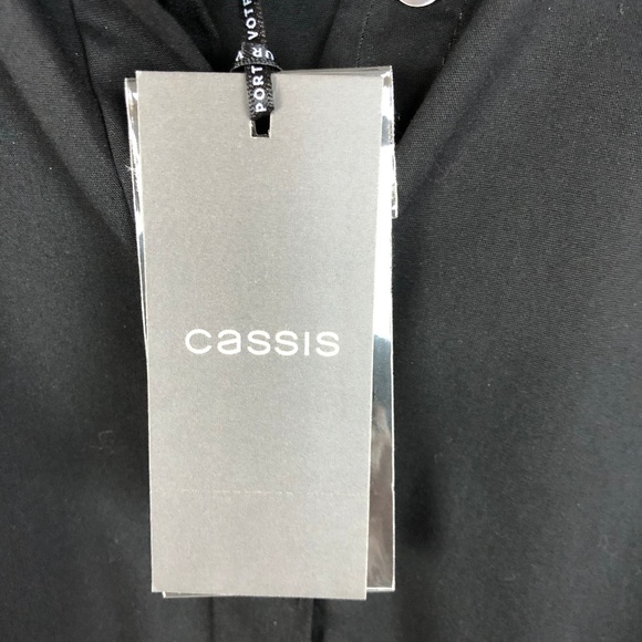NWT Black CASSIS Button Down Shirt size medium - Picture 2 of 5